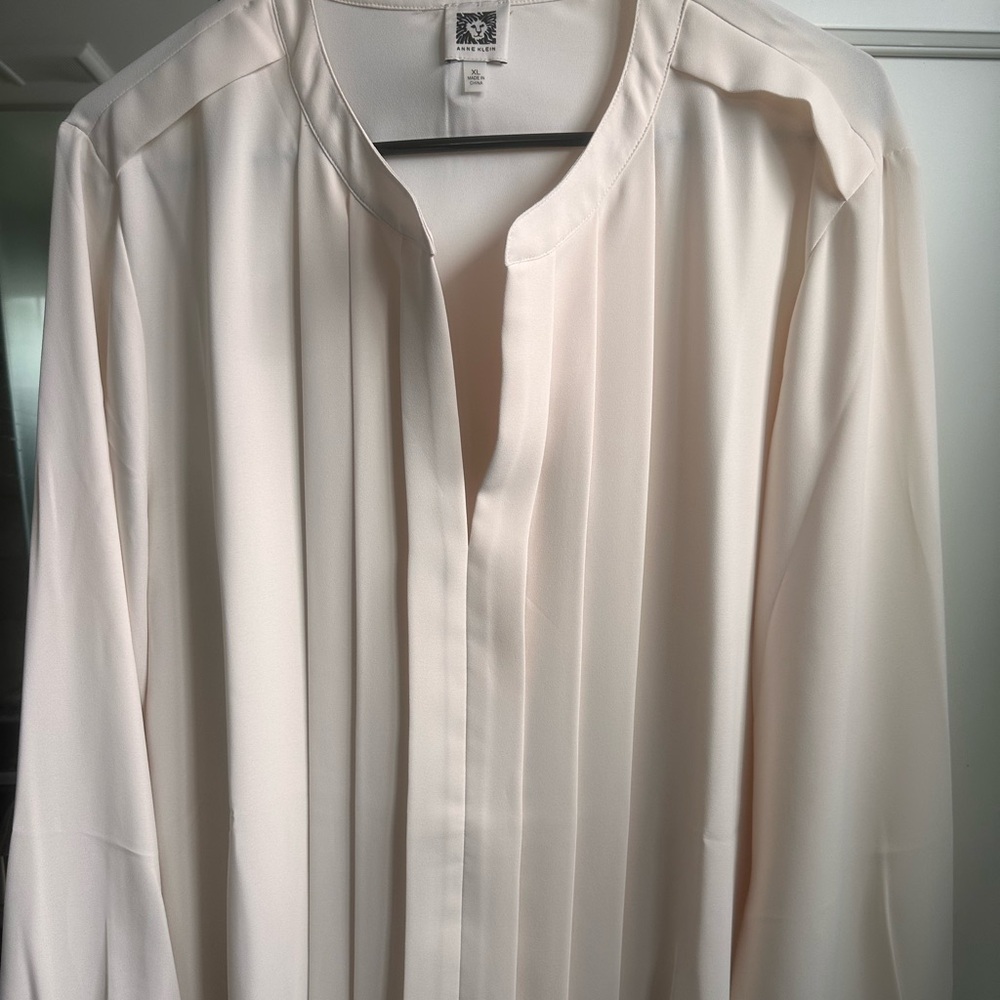 Anne Klein pleated top